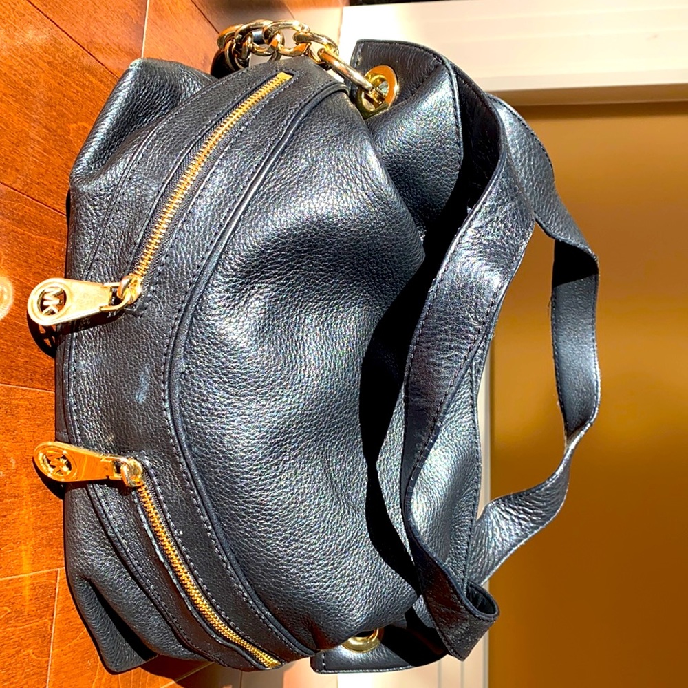 Micheal Kors ahmad Bag with Shoulder Strap